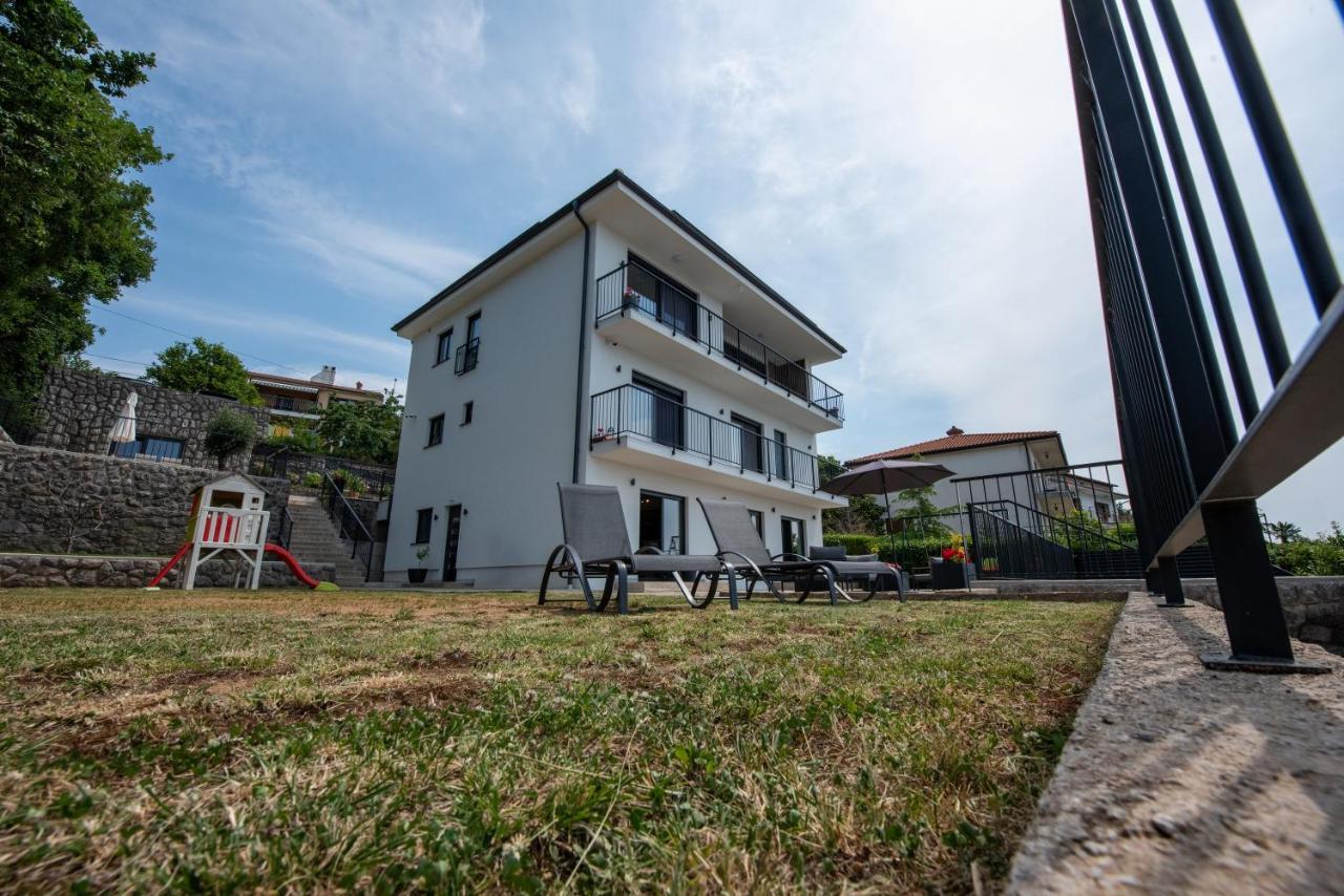 Apartments Alba Chiara Kastav Exterior foto